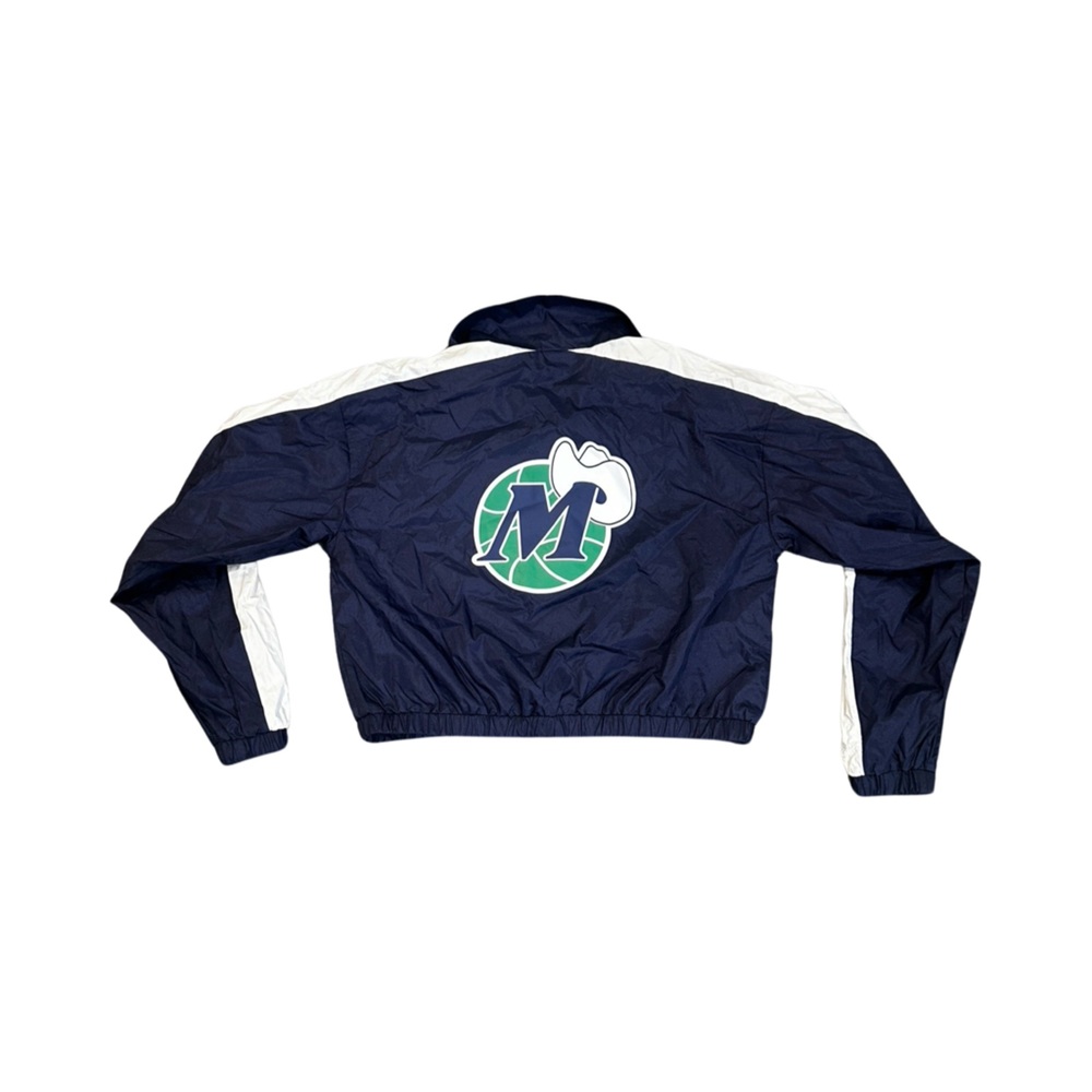 NWOT Dallas Mavericks Cropped Windbreaker Jacket by Mitchell & Ness Size M
